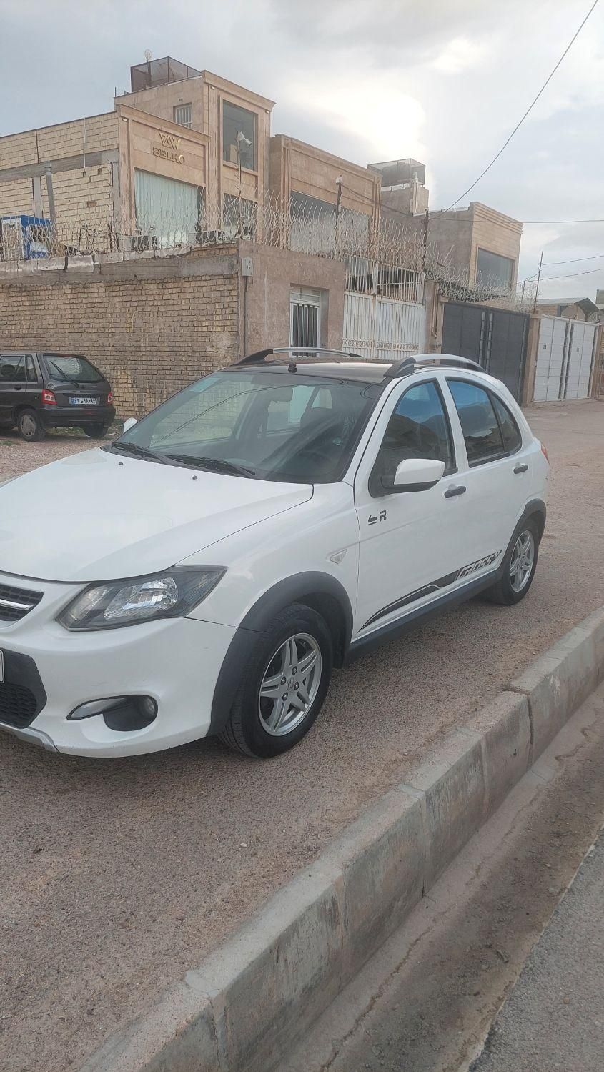 خودرو کوییک، R آگهی ann_18750441