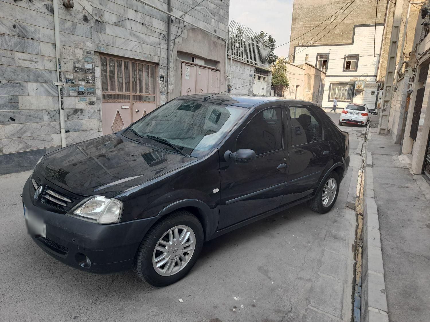 خودرو رنو، پارس تندر آگهی ann_18750804