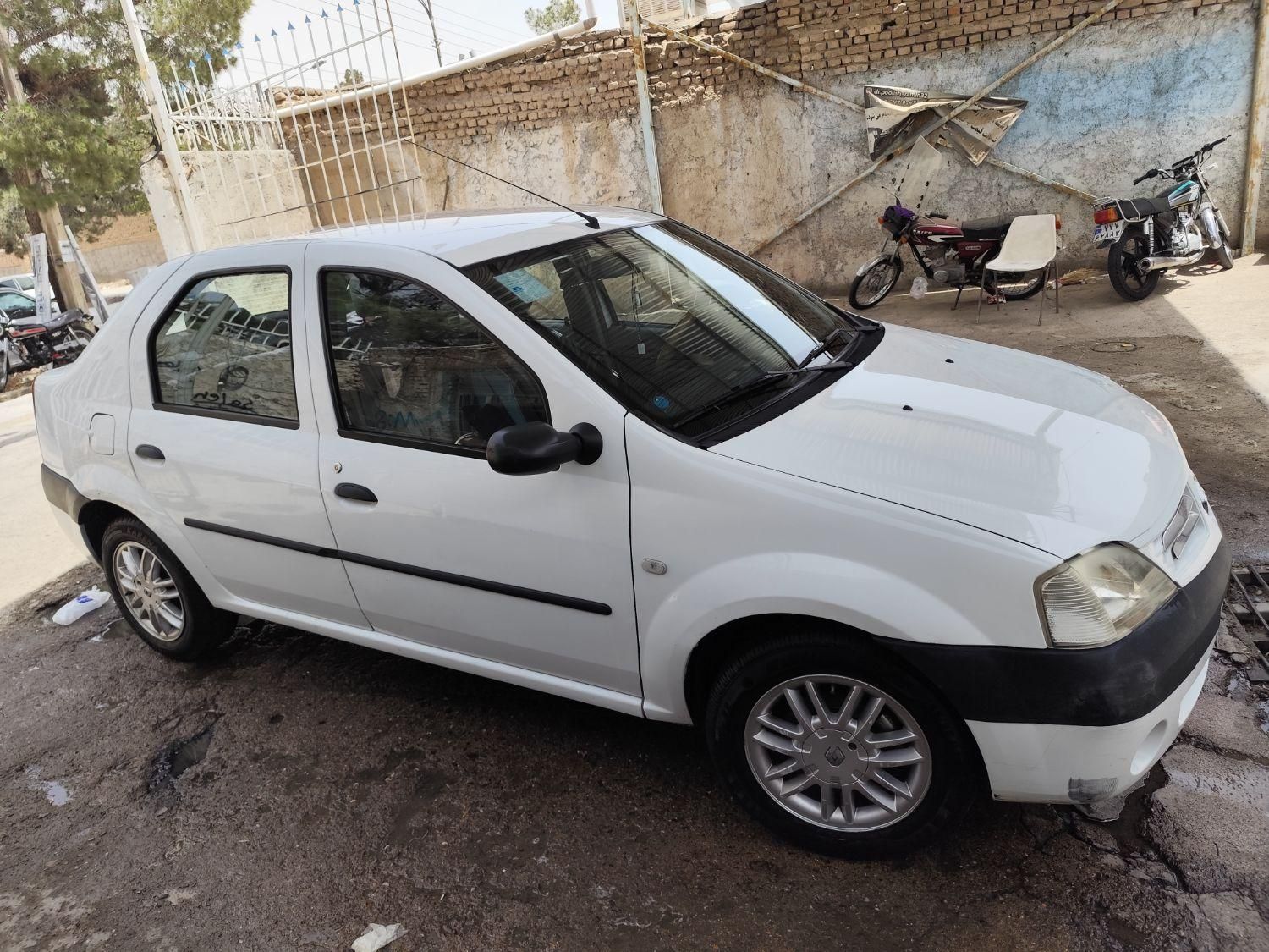 خودرو رنو، تندر 90 آگهی ann_18751503
