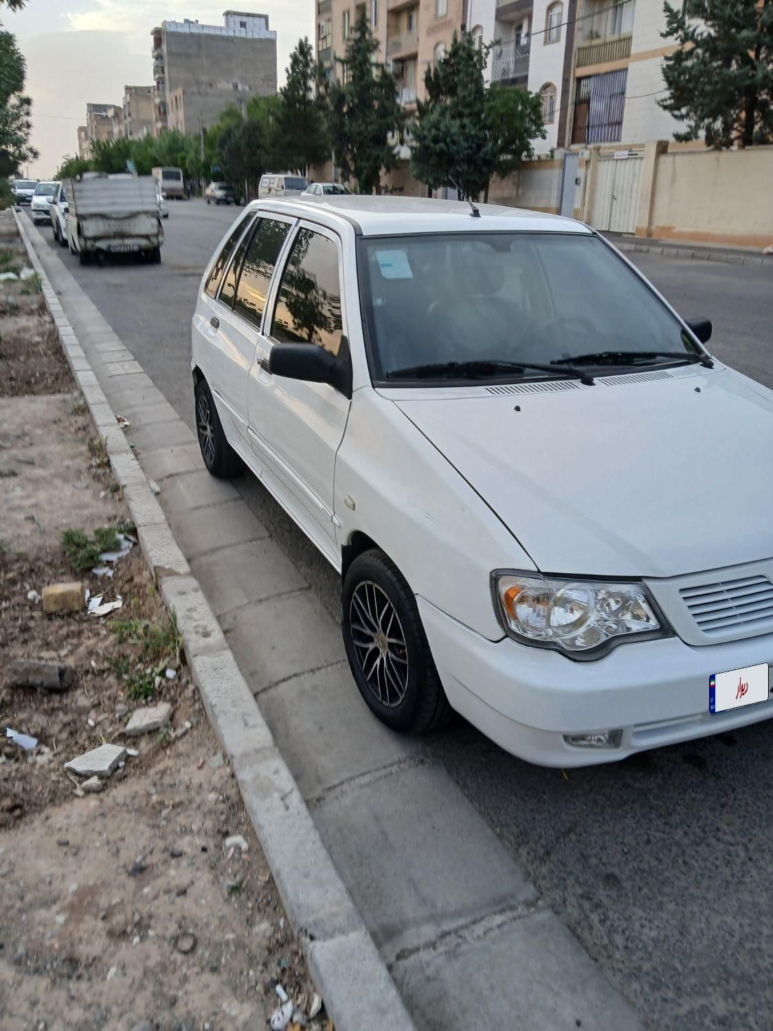 پراید 111 SE - 1395