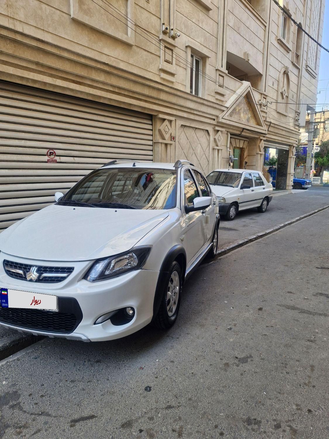 خودرو کوییک، معمولی آگهی ann_18751509