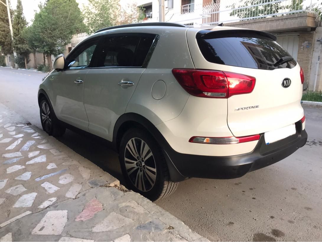 کیا اسپورتیج 4 سیلندر فول 2400cc - 2014