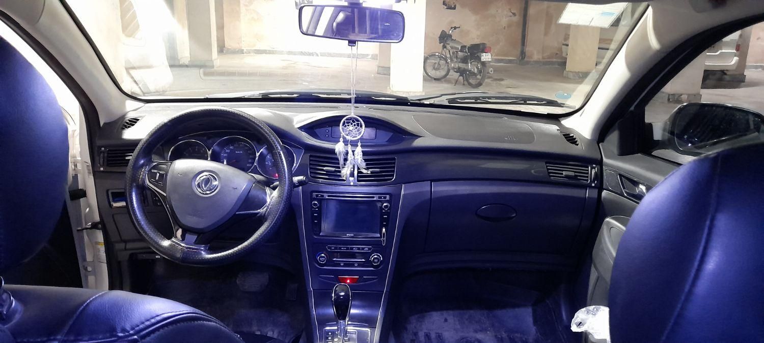 دانگ فنگ H30 کراس اتوماتیک - 1396