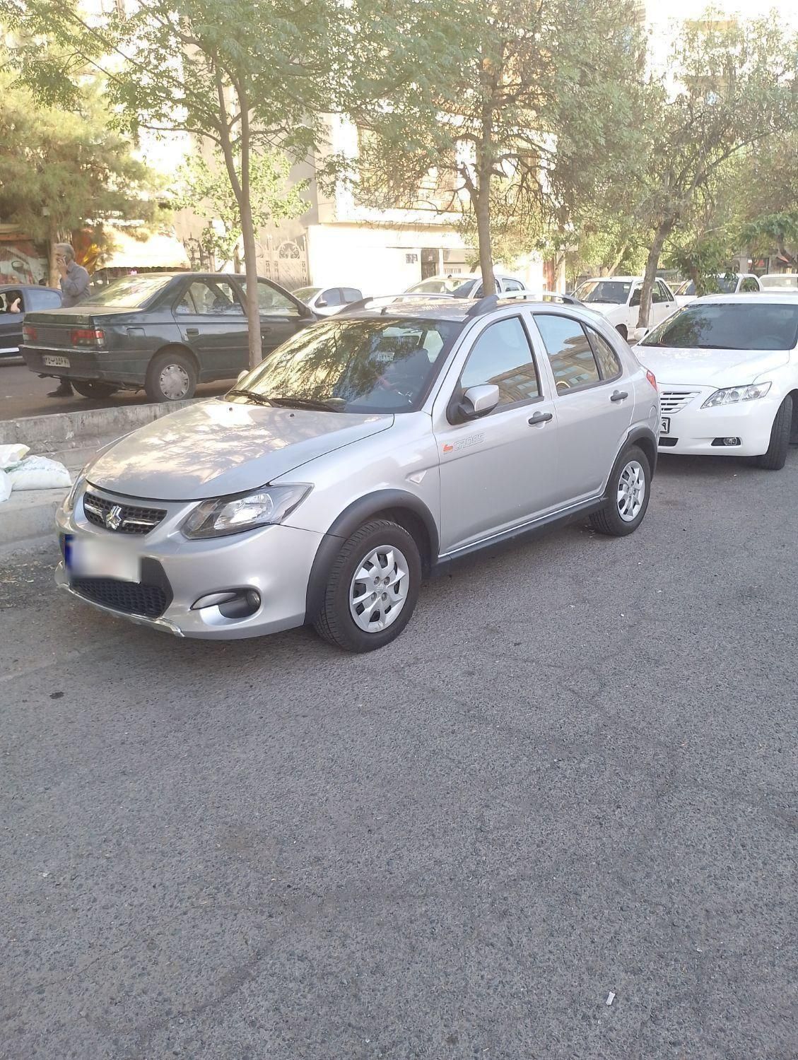 خودرو کوییک، معمولی آگهی ann_18752596