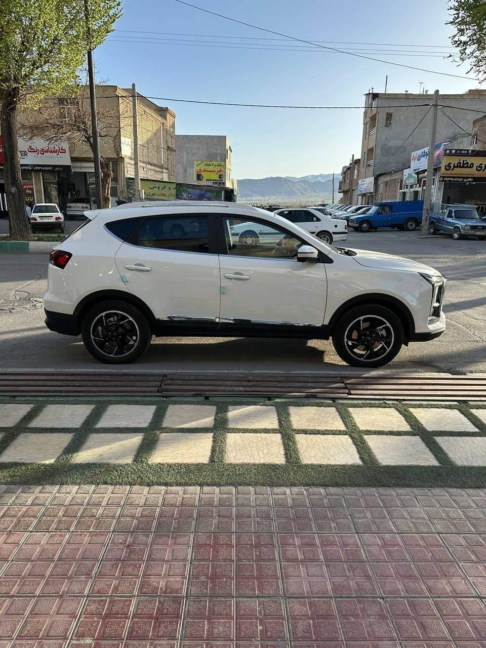 کی ام سی X5 ۱.۵ لیتر توربو - 2025