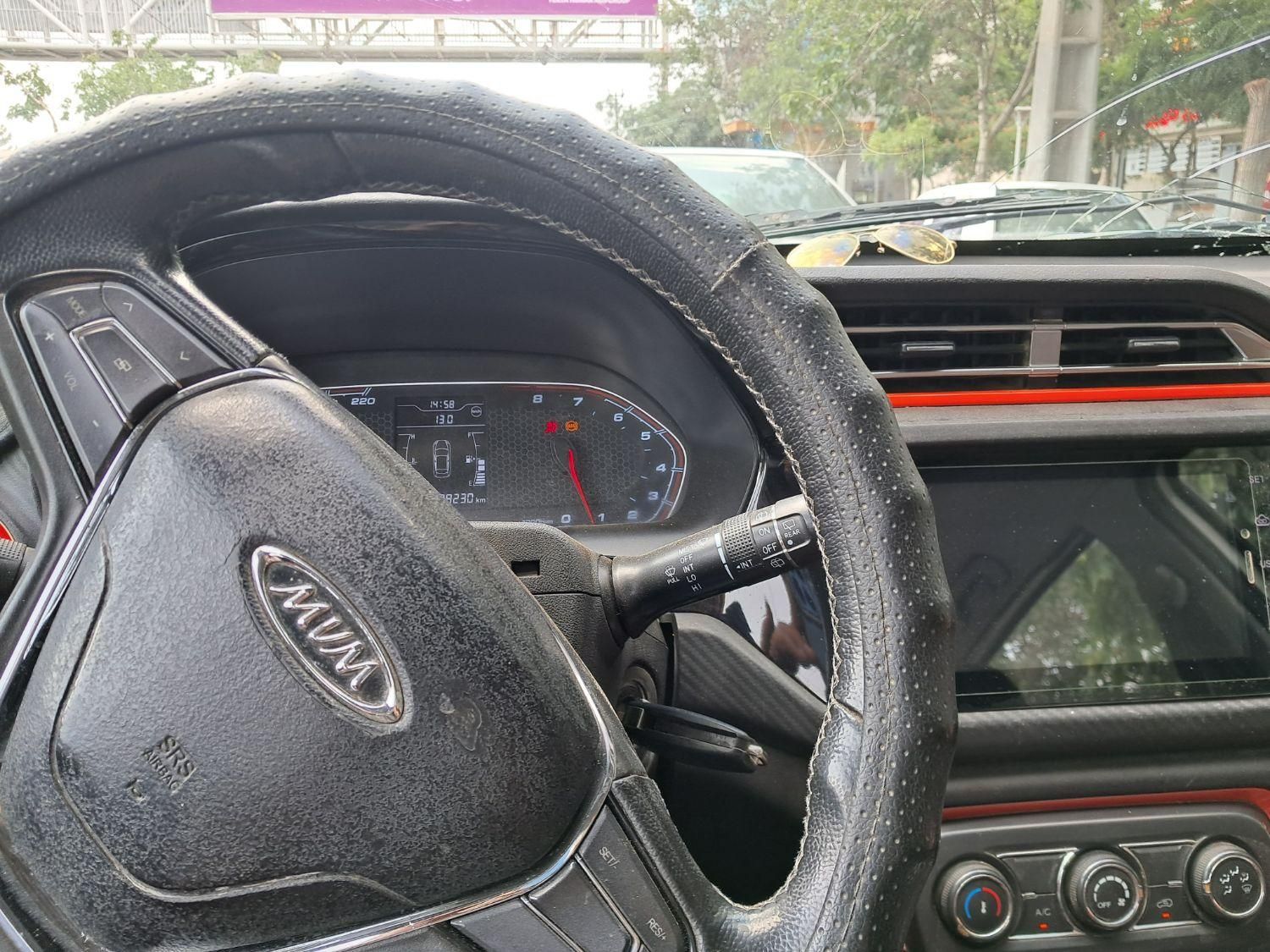 خودرو ام وی ام، X22 آگهی ann_18752682