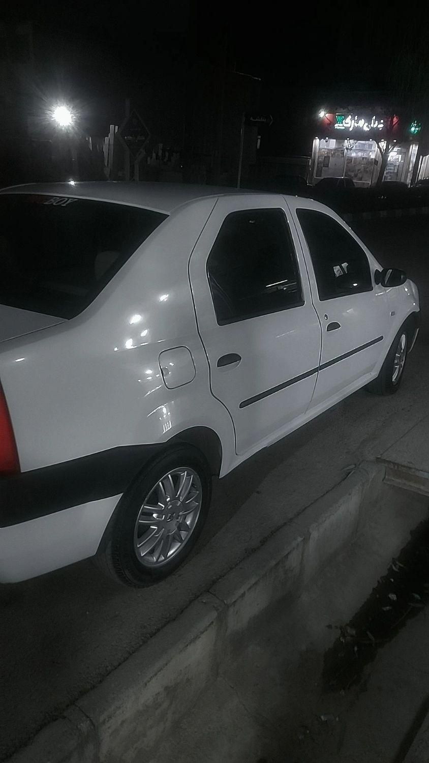 خودرو رنو، تندر 90 آگهی ann_18753151