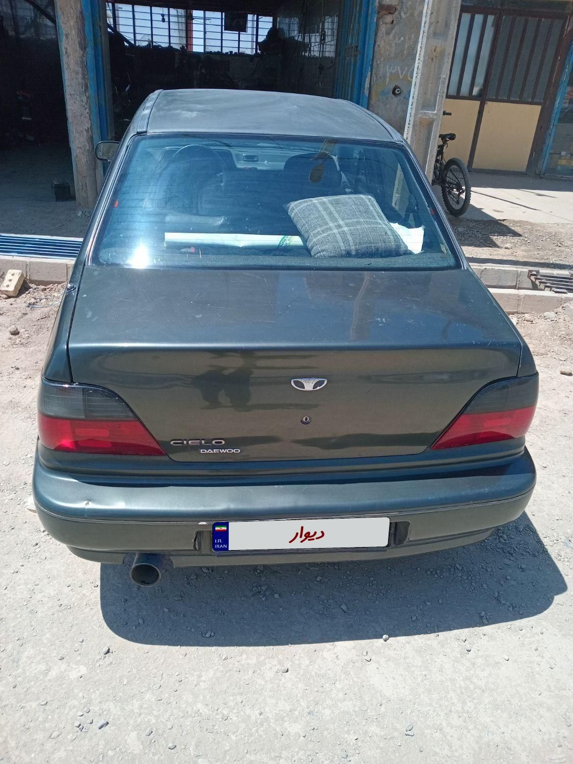 دوو سیلو سدان - 1381