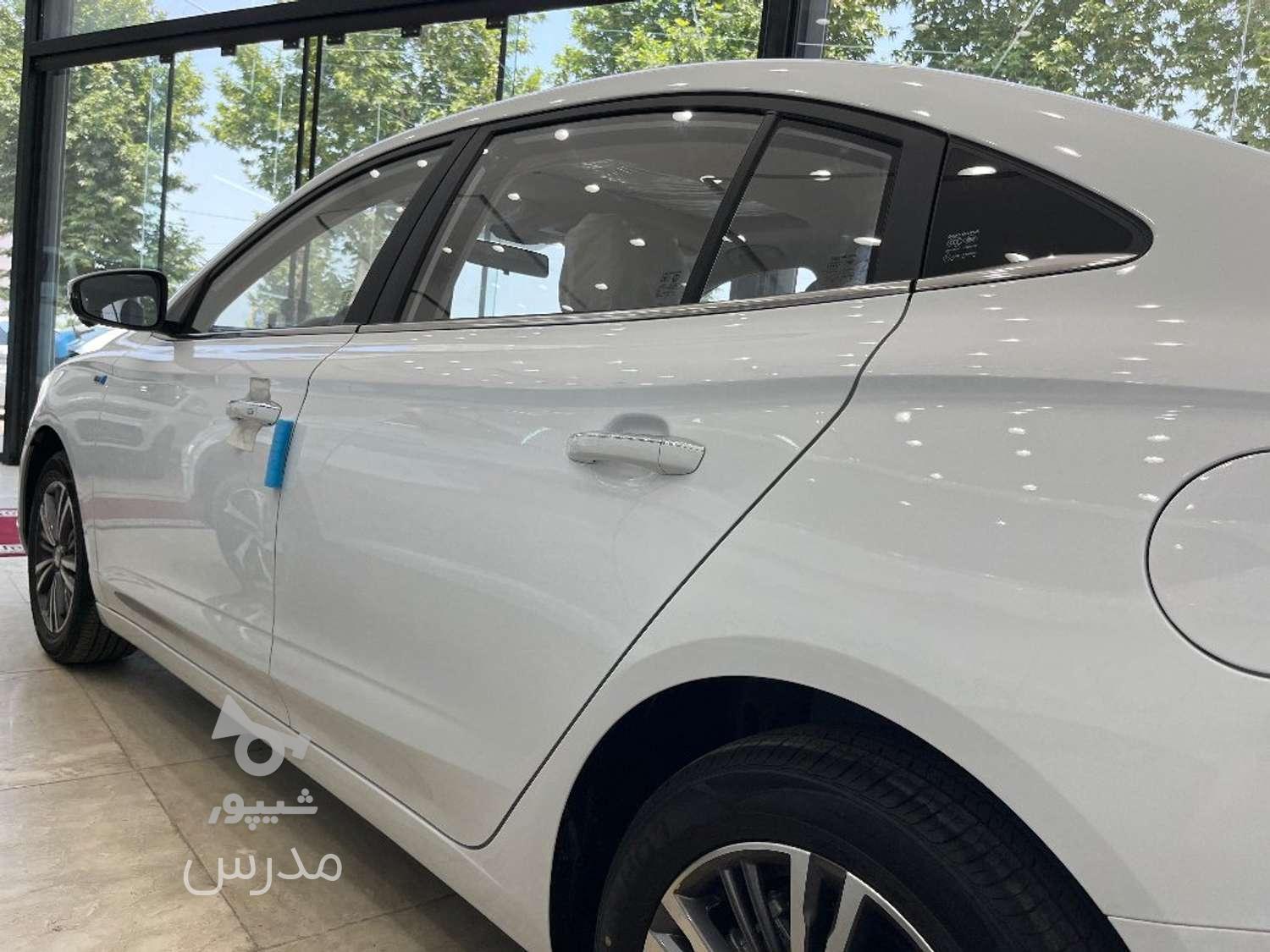 ام جی RX 5 اتوماتیک - 1404