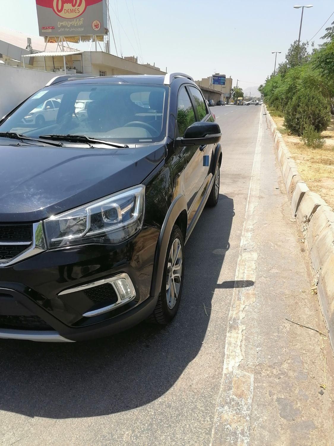 خودرو ام وی ام، X22 آگهی ann_18753678