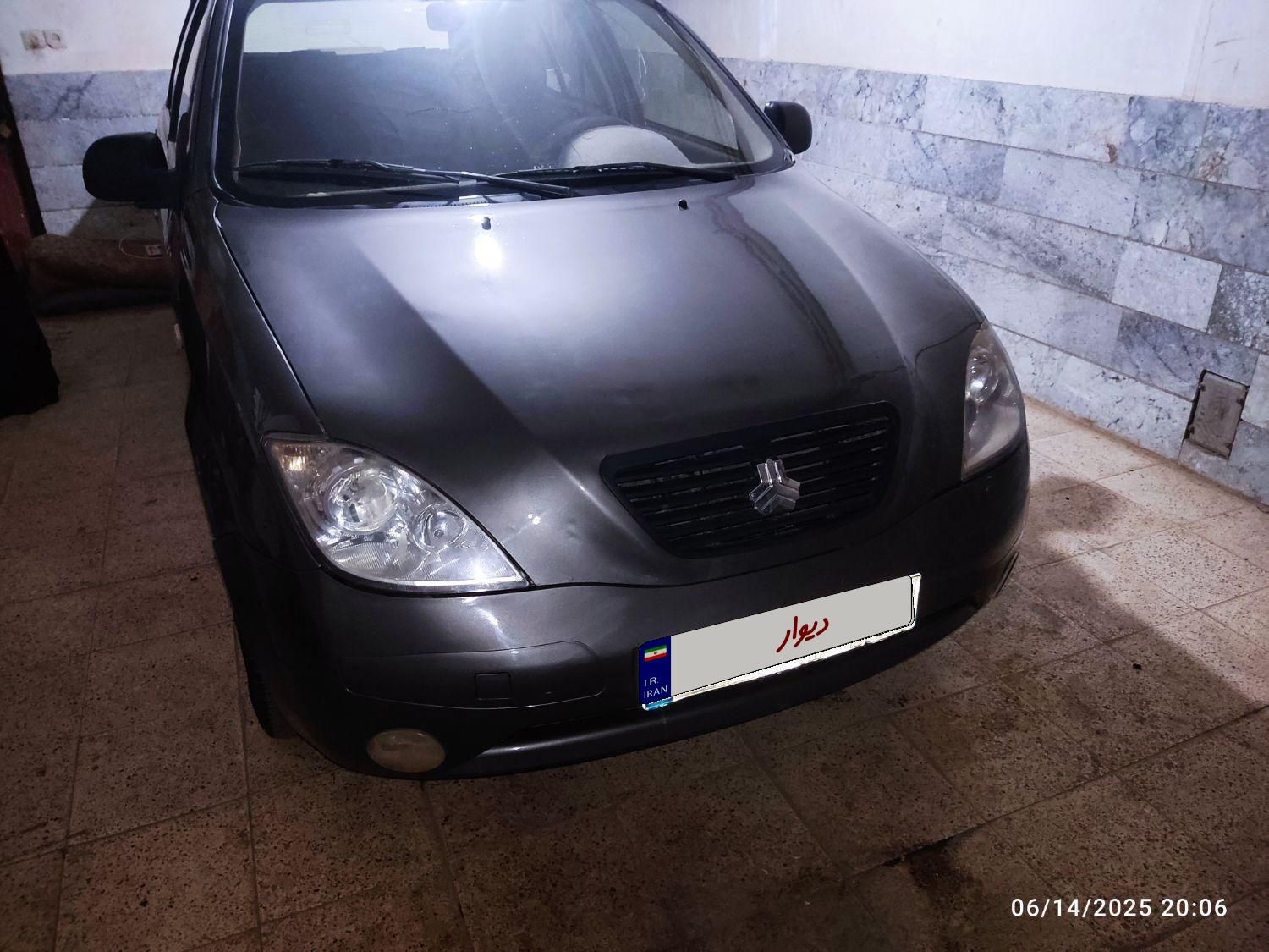 تیبا صندوق دار SX - 1392
