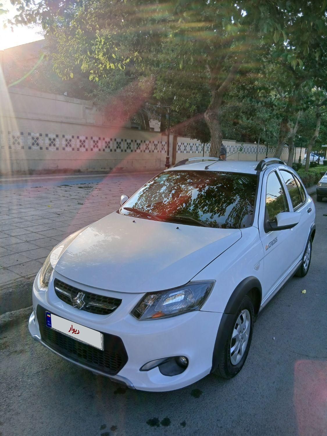 خودرو کوییک، معمولی آگهی ann_18754086