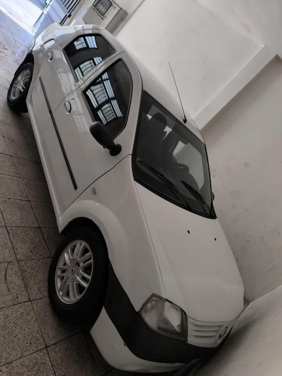 خودرو رنو، تندر 90 آگهی ann_18755114