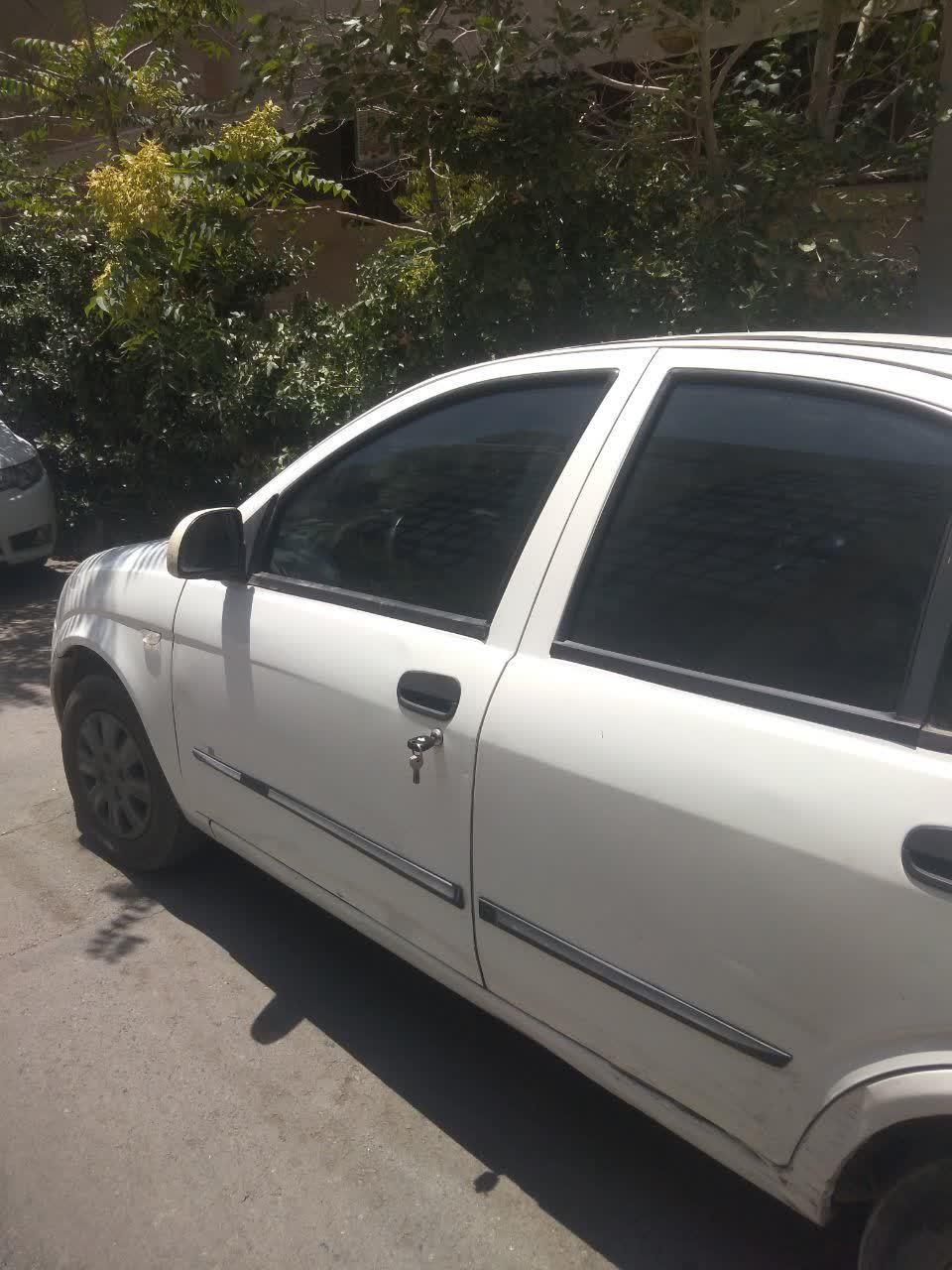 تیبا صندوق دار SX - 1398