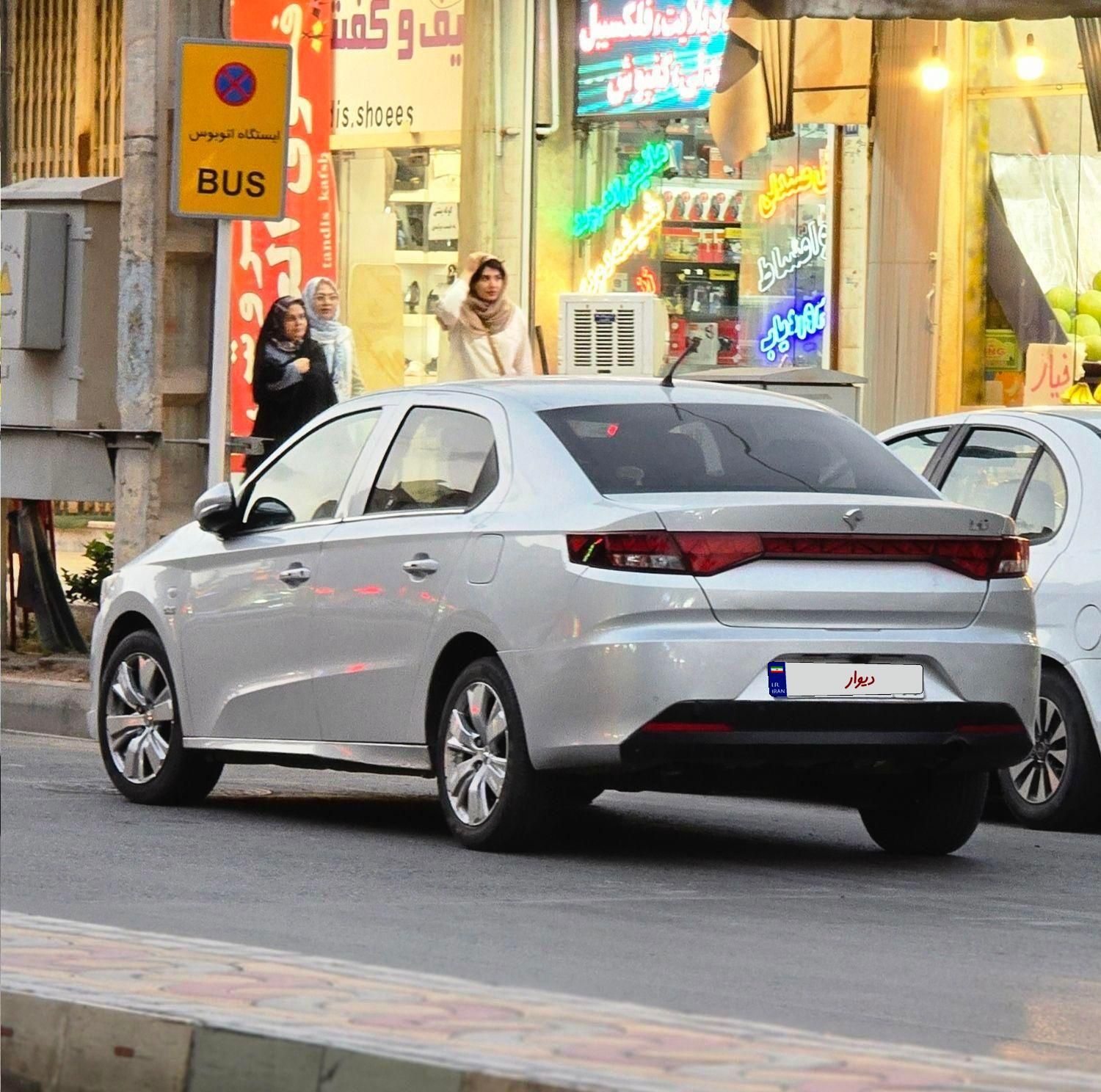 خودرو تارا، اتوماتیک آگهی ann_18755393