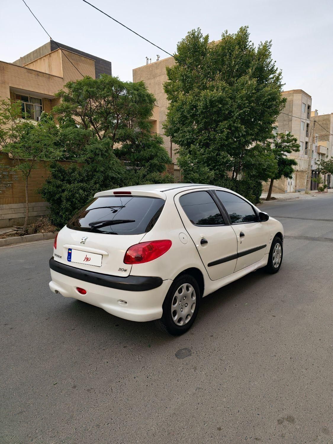 خودرو پژو، 206 آگهی ann_18755711