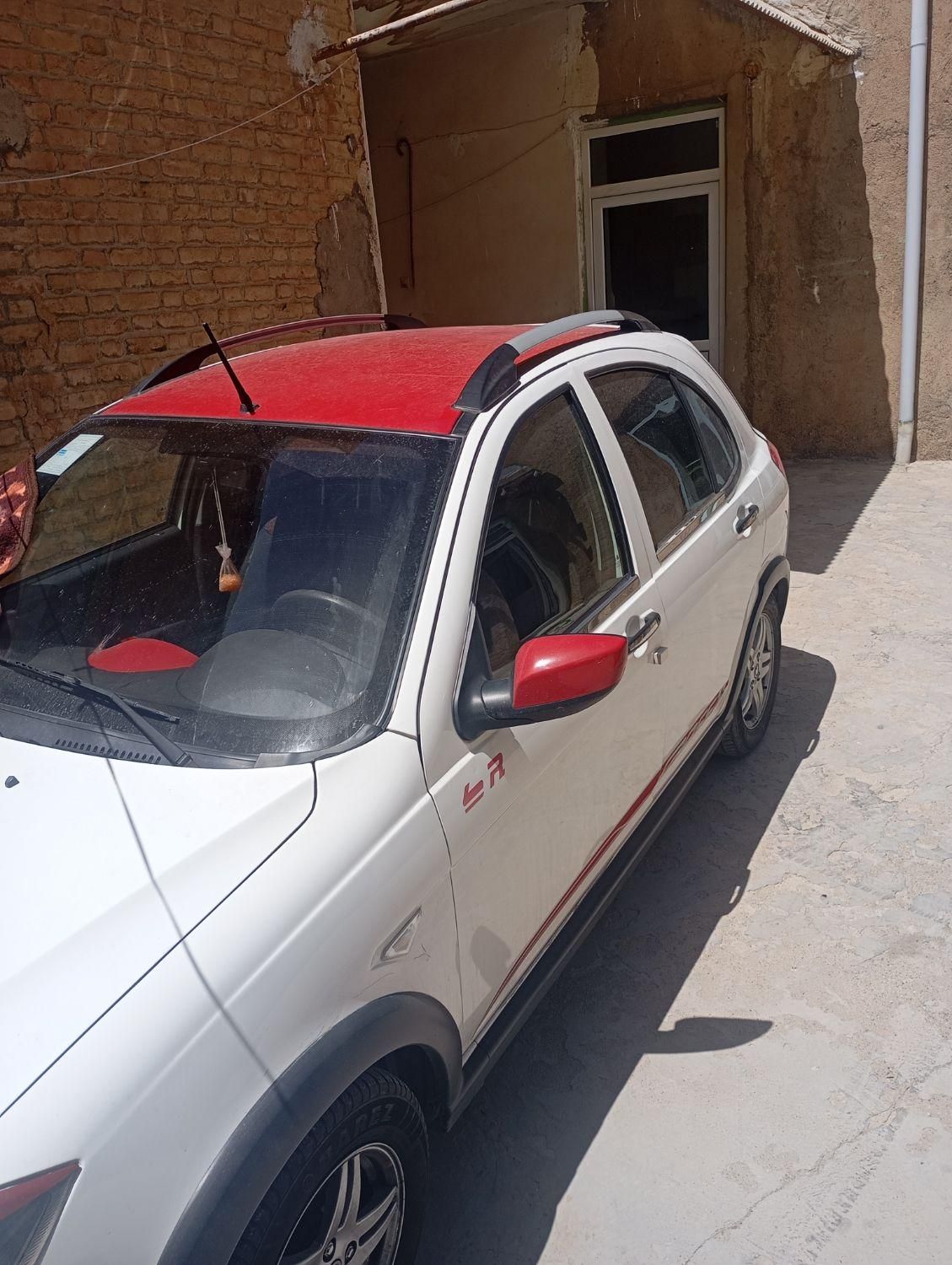 خودرو کوییک، R آگهی ann_18756403