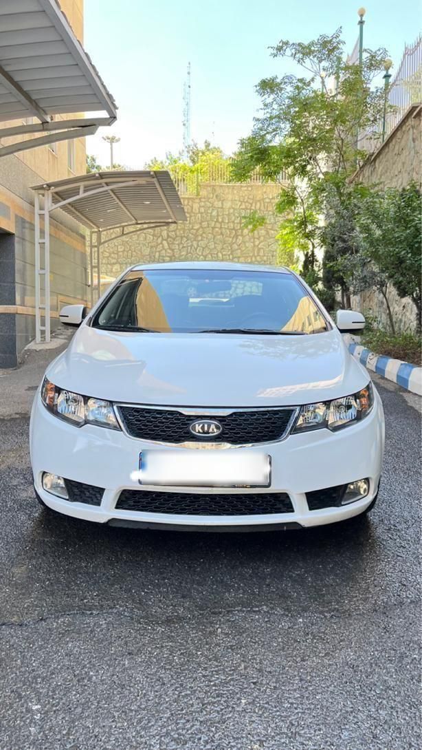 خودرو کیا، سراتو مونتاژ آگهی ann_18756987