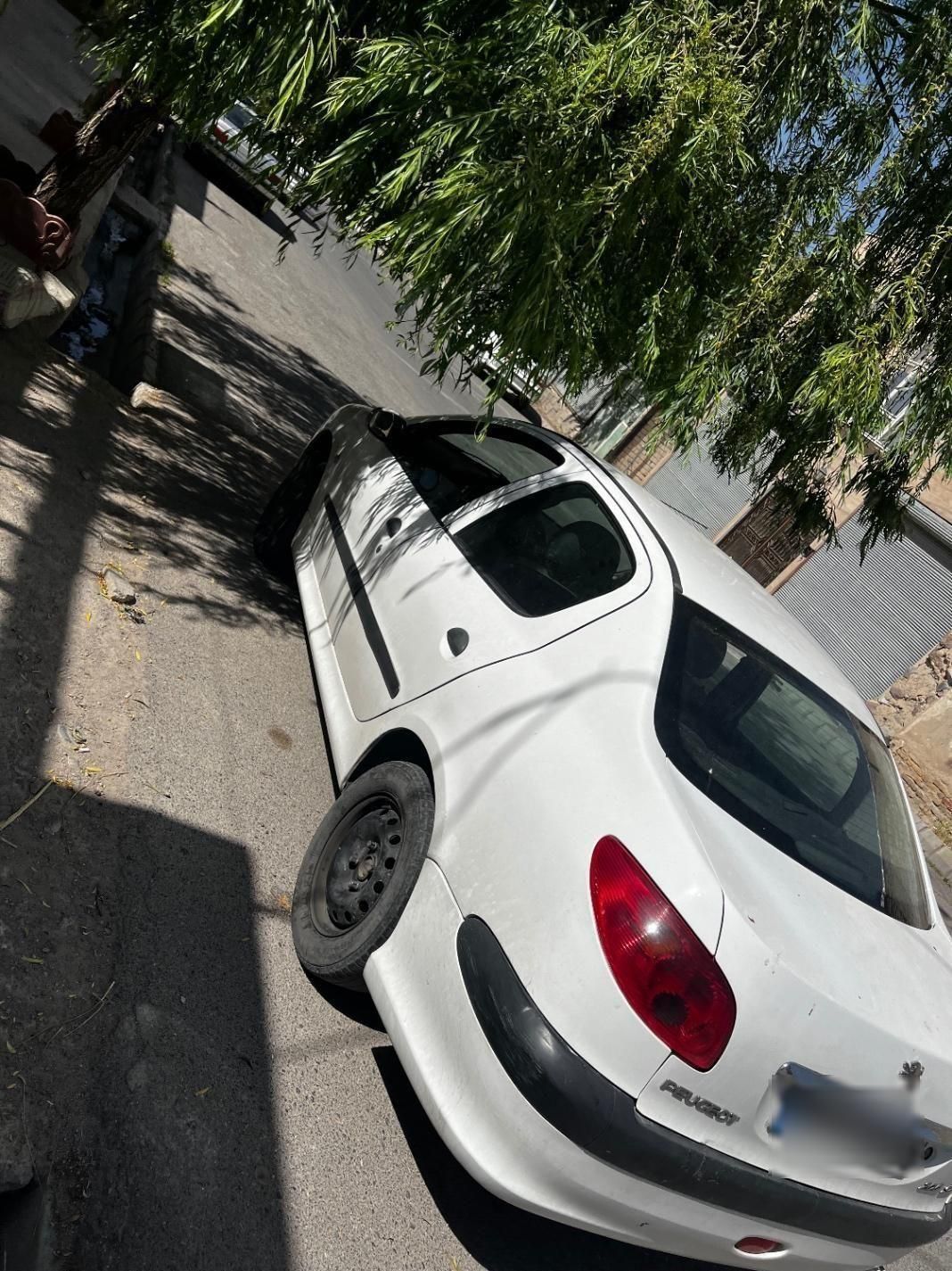 پژو ۲۰۶ صندوق دار v20 - 1390