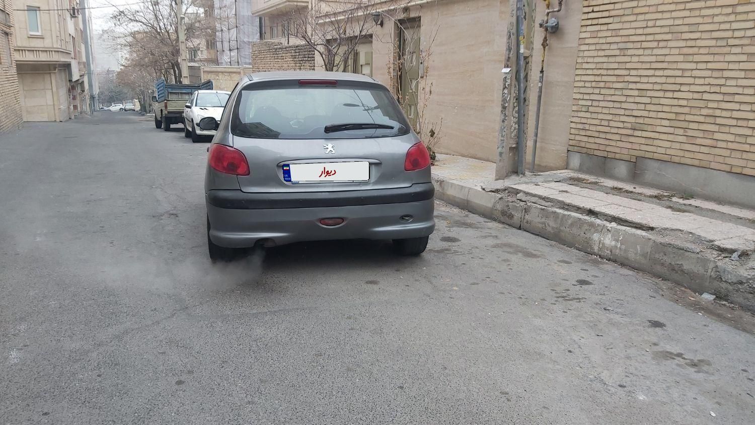 پژو 206 تیپ 3 - 1385