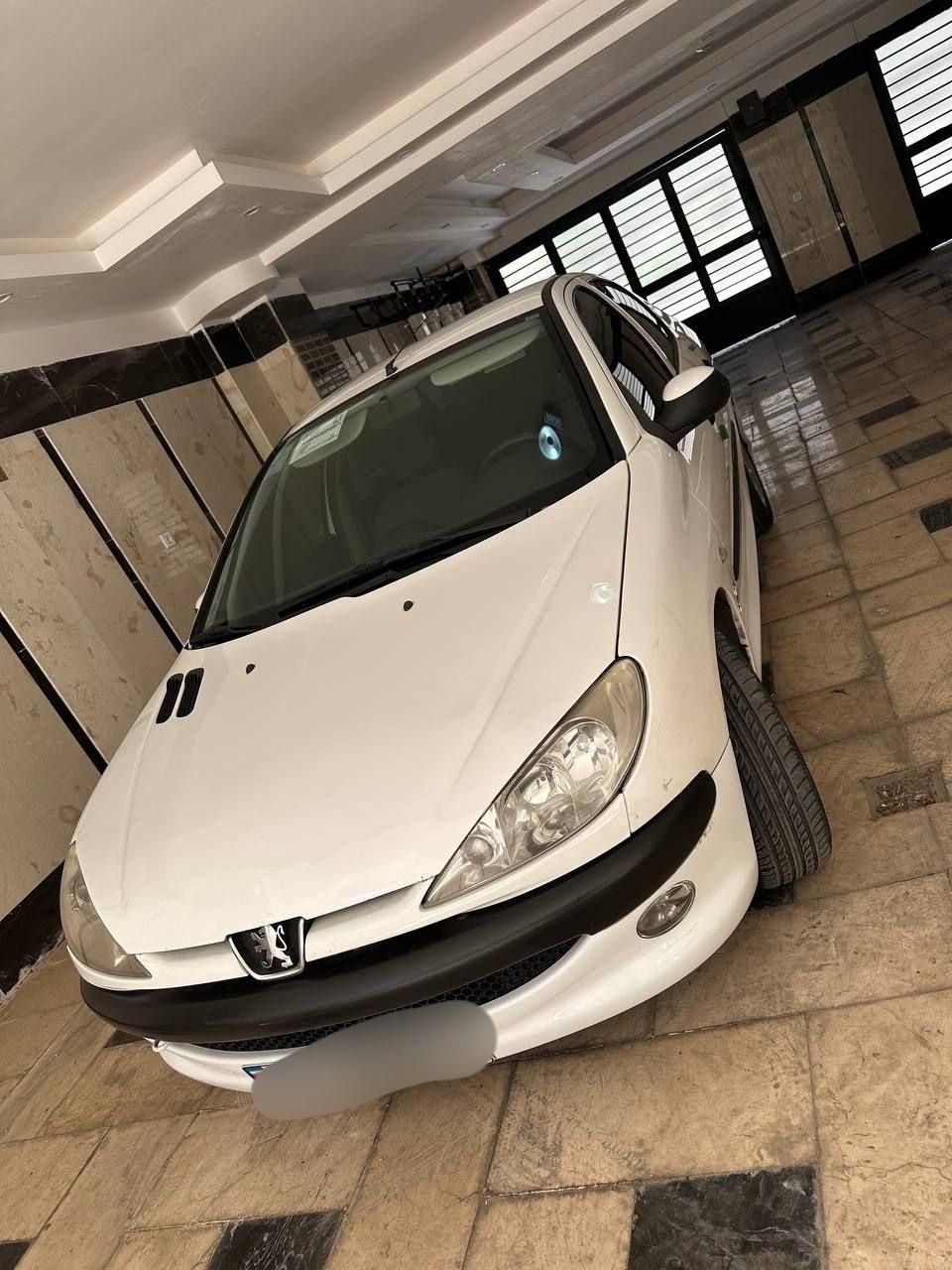 پژو ۲۰۶ صندوق دار v8 - 1395