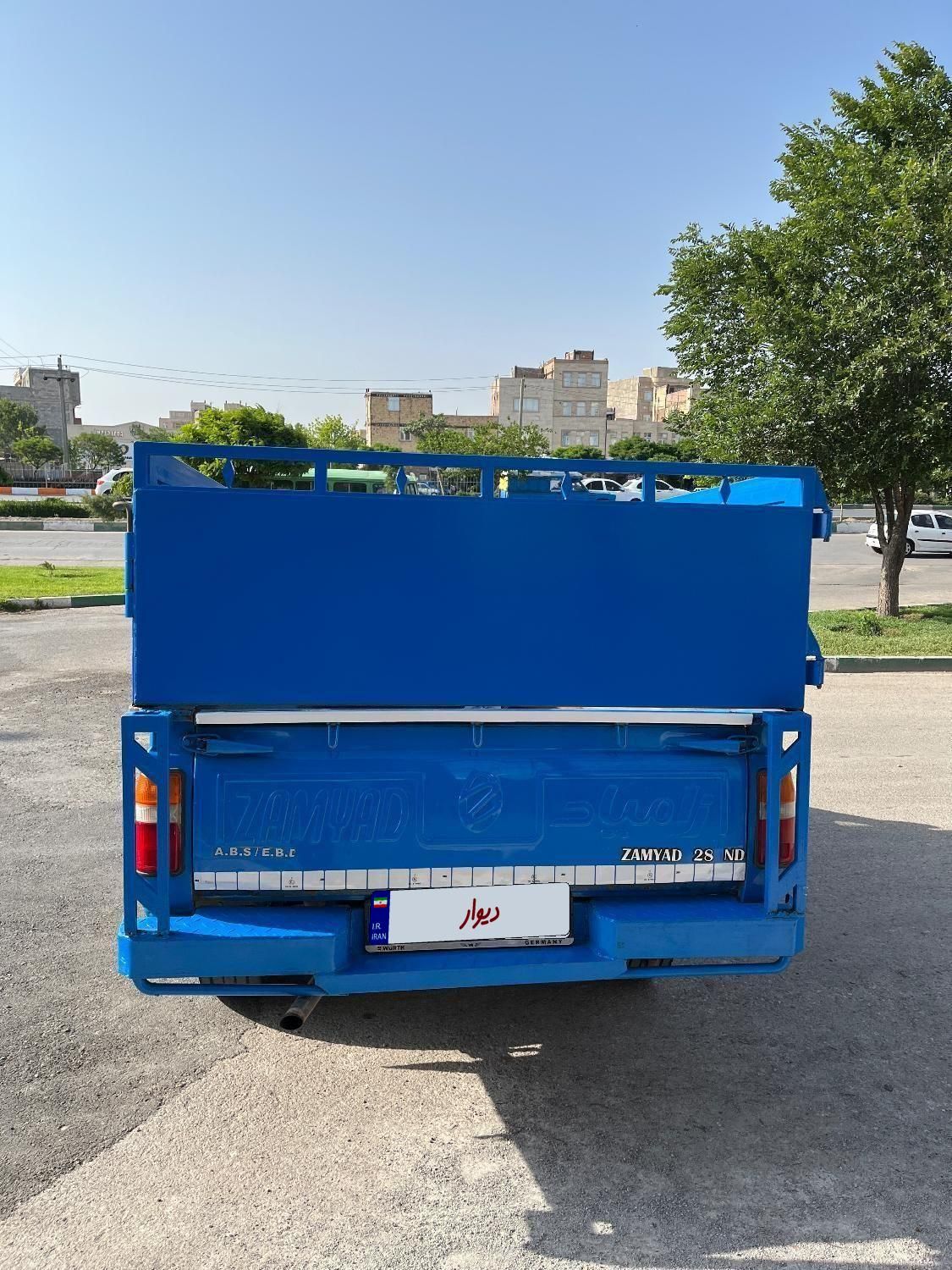 زامیاد وانت نیسانZ24 دیزلی - 1392