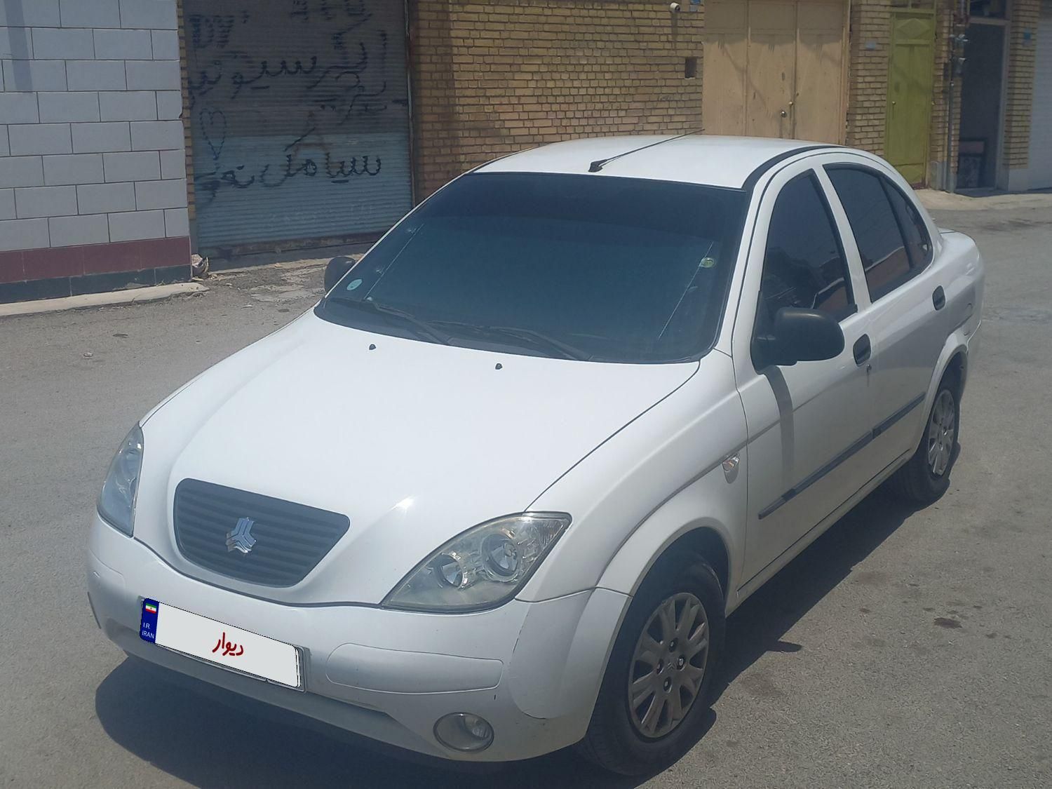 تیبا صندوق دار SX - 1400