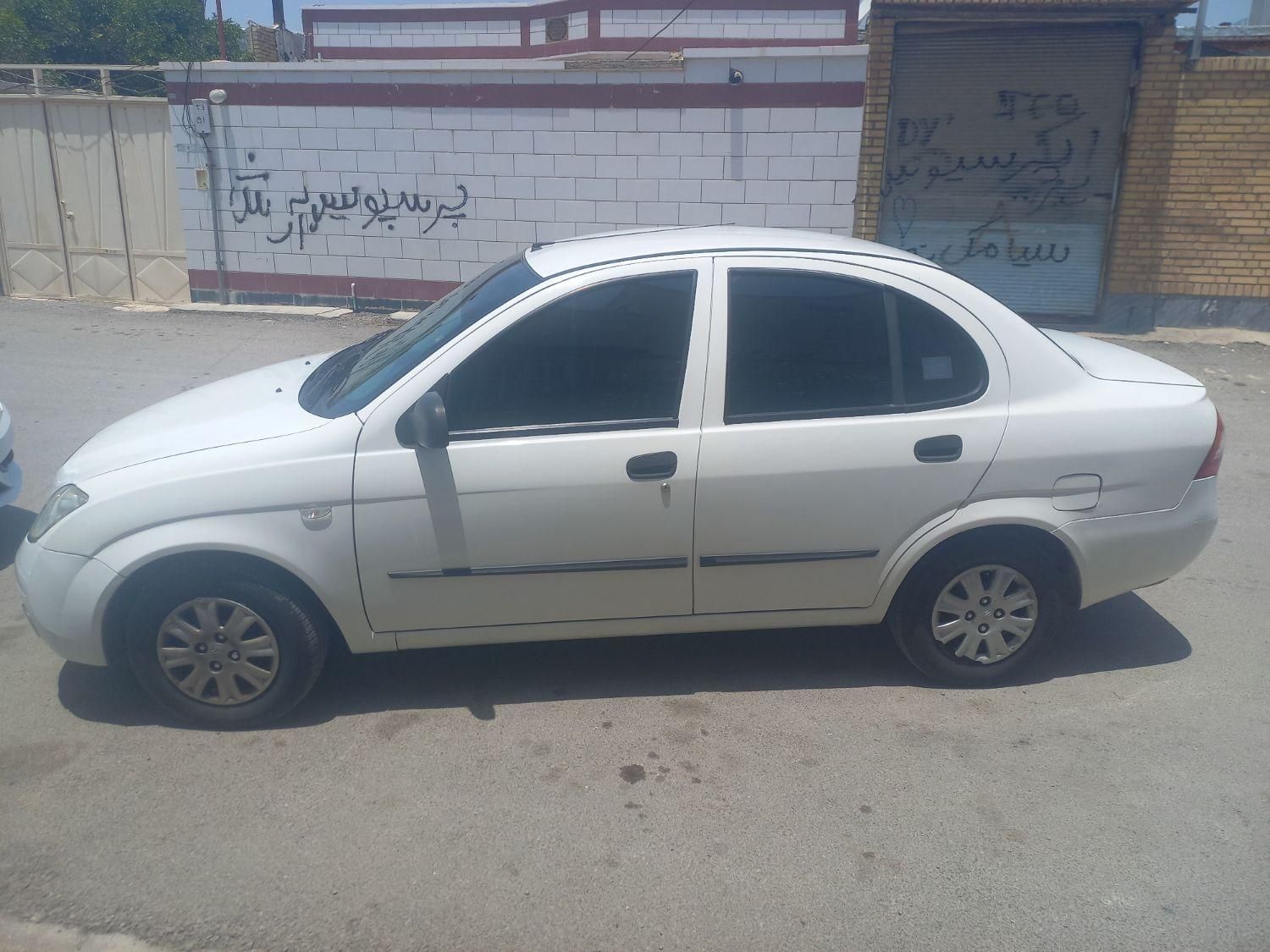 تیبا صندوق دار SX - 1400