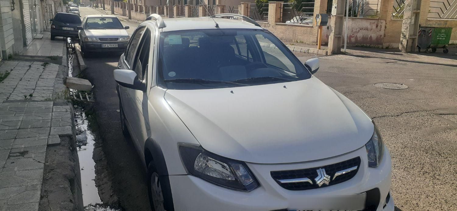 خودرو کوییک، معمولی آگهی ann_18758674