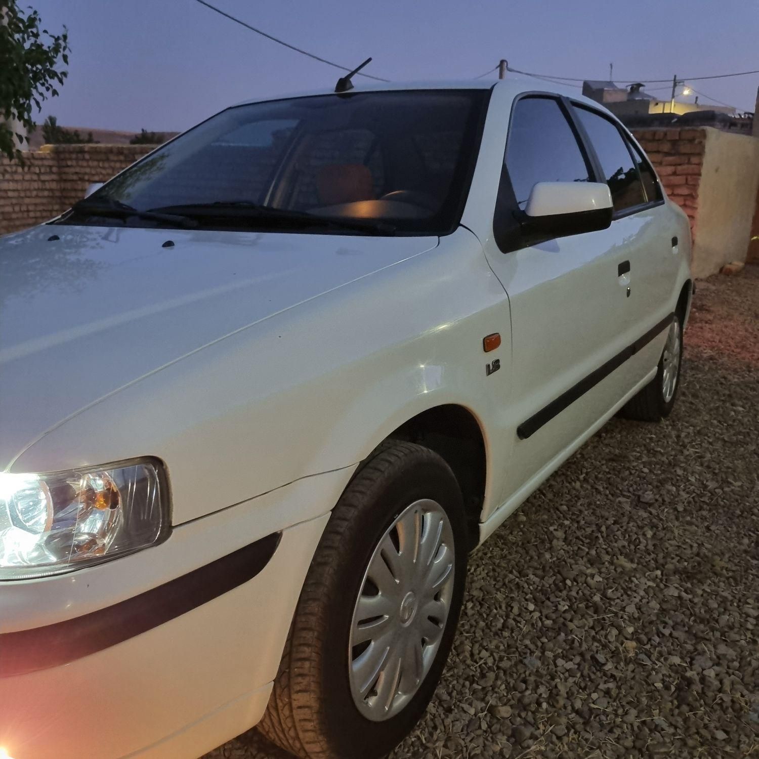 سمند LX XU7 - 1395