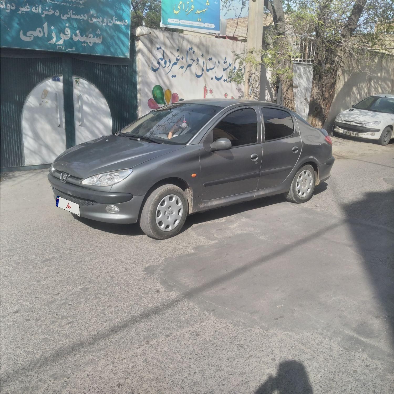 خودرو پژو، ۲۰۶ صندوق دار آگهی ann_18759497
