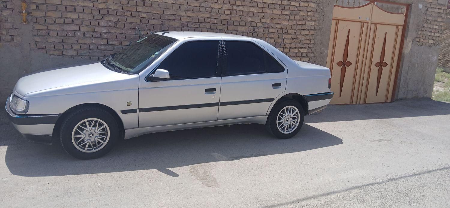 پژو 405 GLX - 1392