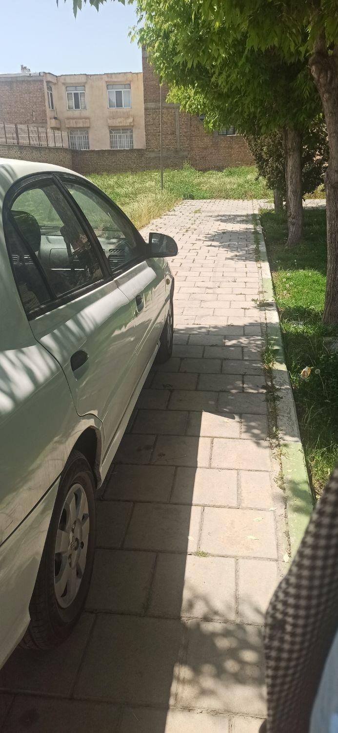 کیا ریو مونتاژ دنده ای LS - 1388