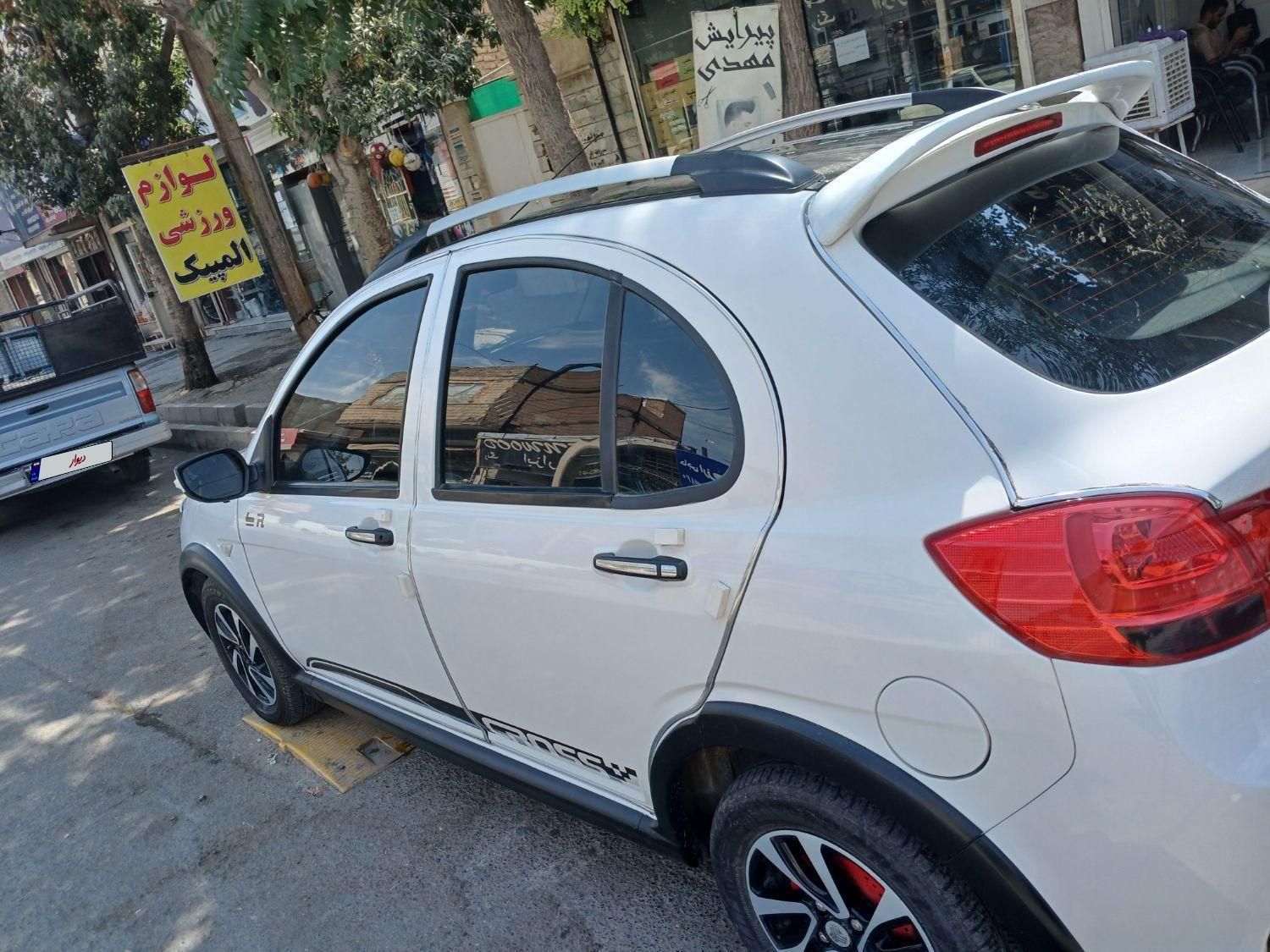 کوییک R دنده‌ای - 1400