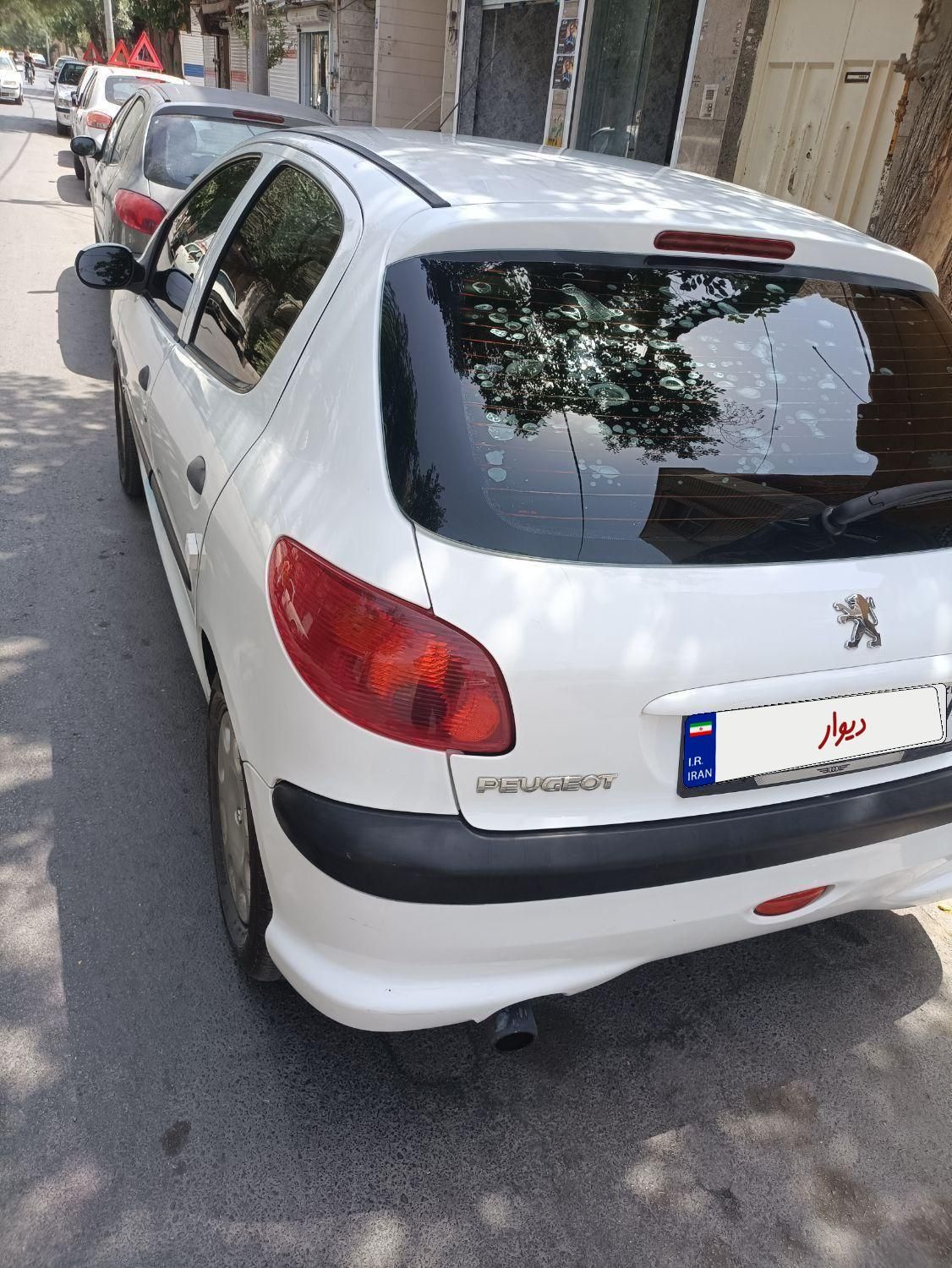 پژو 206 تیپ 2 - 1398