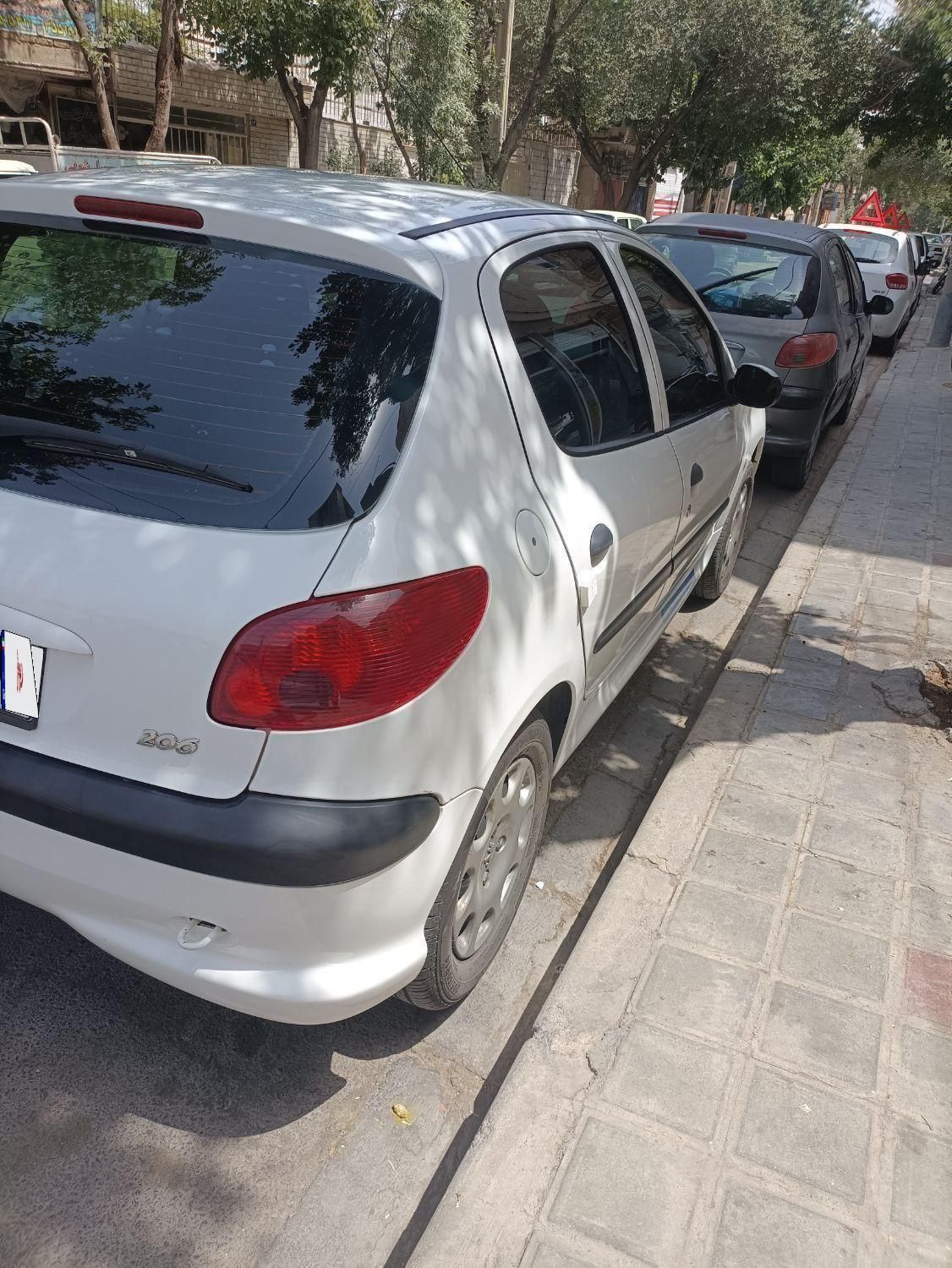 خودرو پژو، 206 آگهی ann_18874742