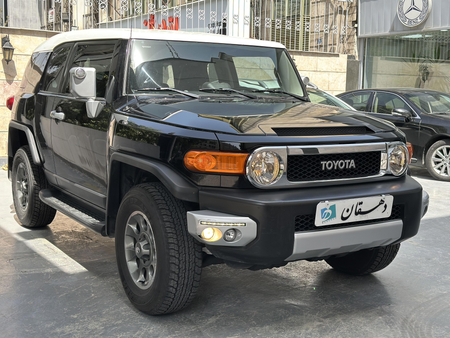 خودرو تویوتا، اف جی کروز آگهی ann_18875531