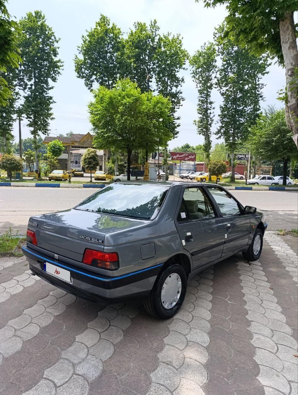 پژو 405 بنزینی GLX - TU5 - 1390