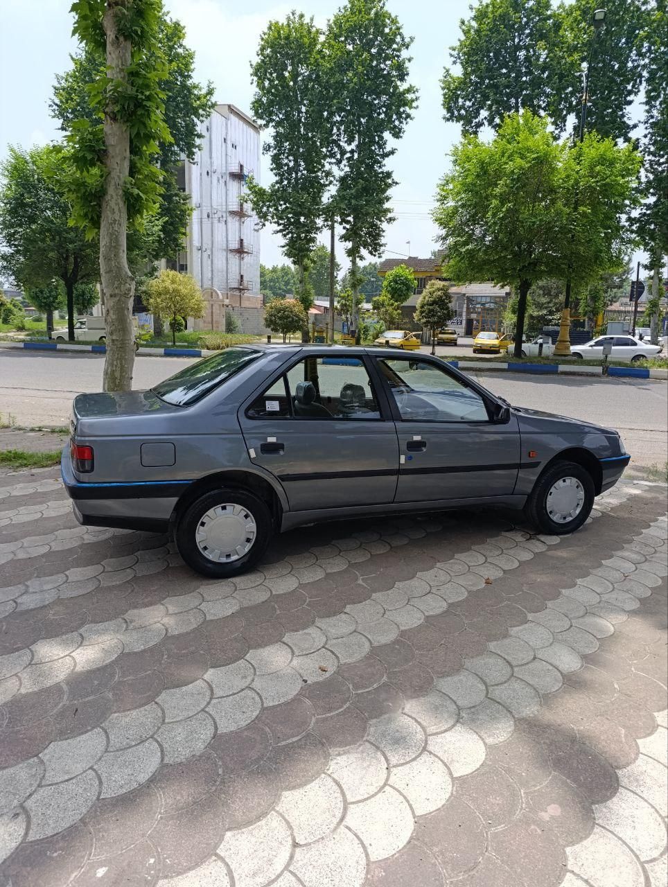 پژو 405 بنزینی GLX - TU5 - 1390