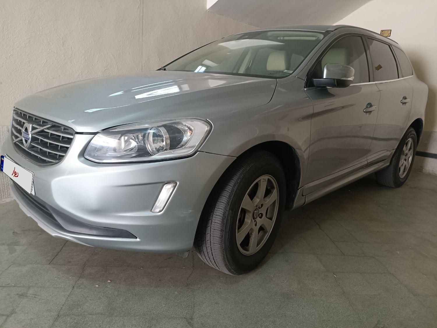 خودرو ولوو، XC60 آگهی ann_18878968