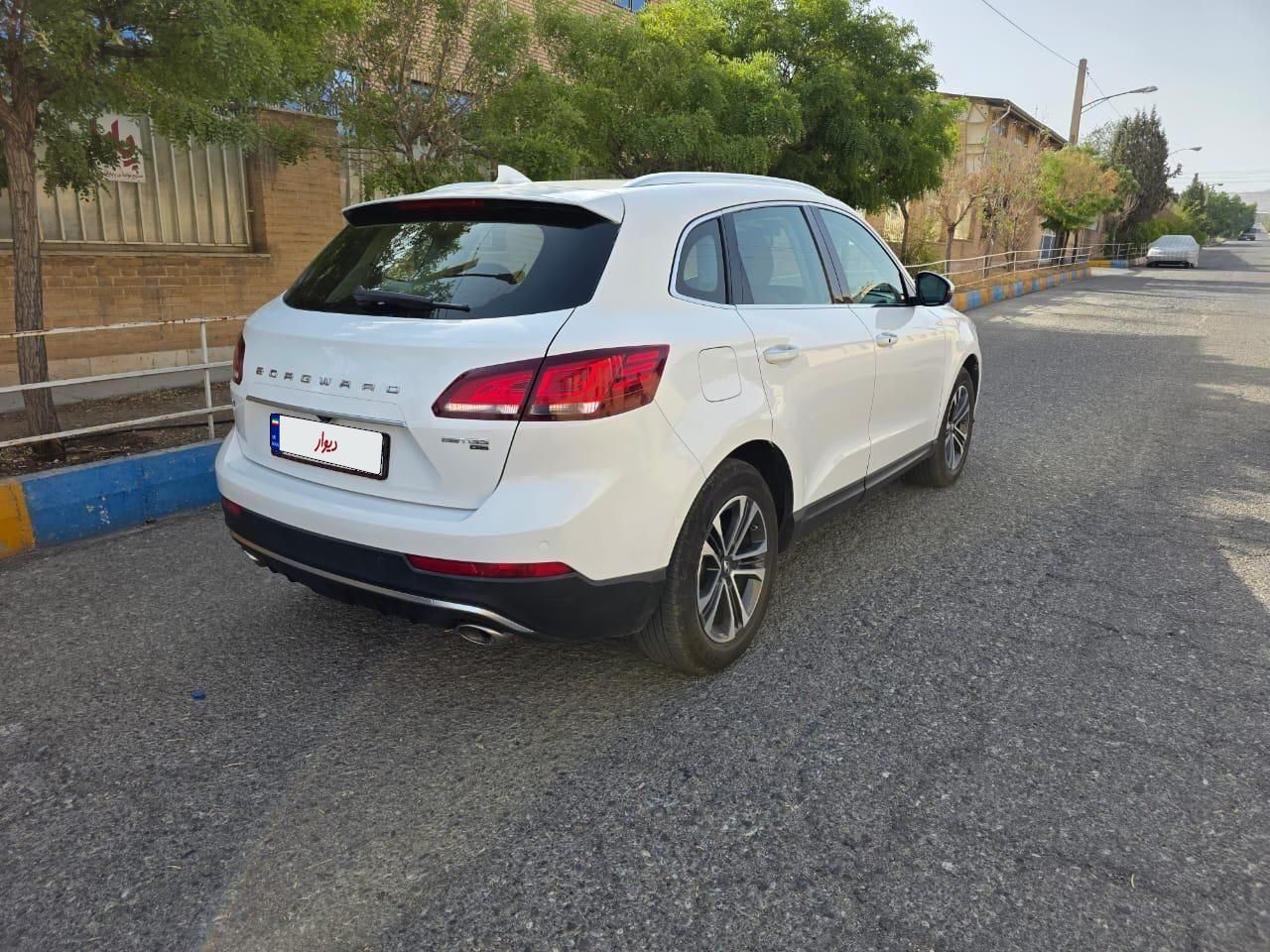 بورگوارد BX7 آلتیمیت - 2018