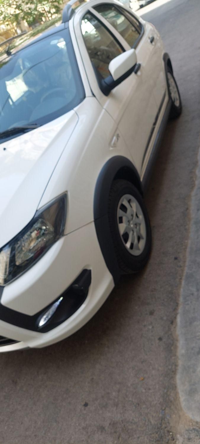 کوییک R دنده‌ای - 1402