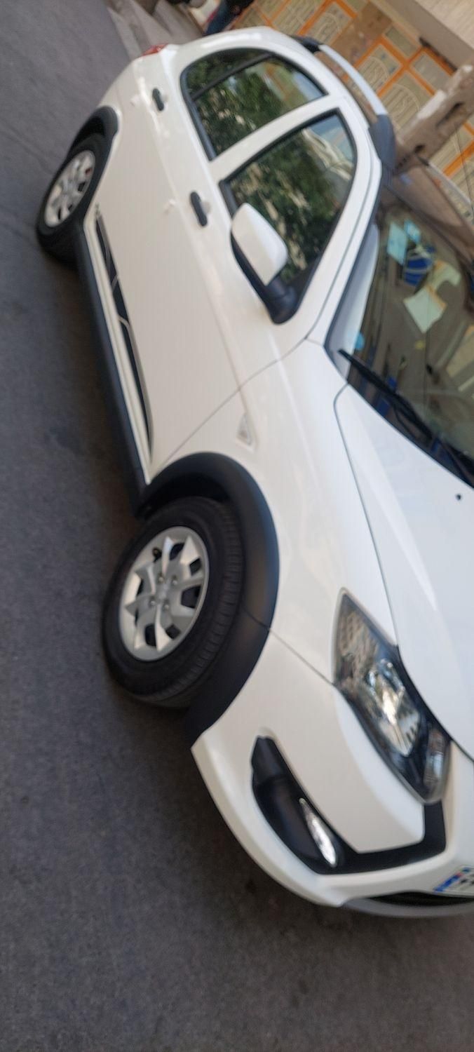کوییک R دنده‌ای - 1402