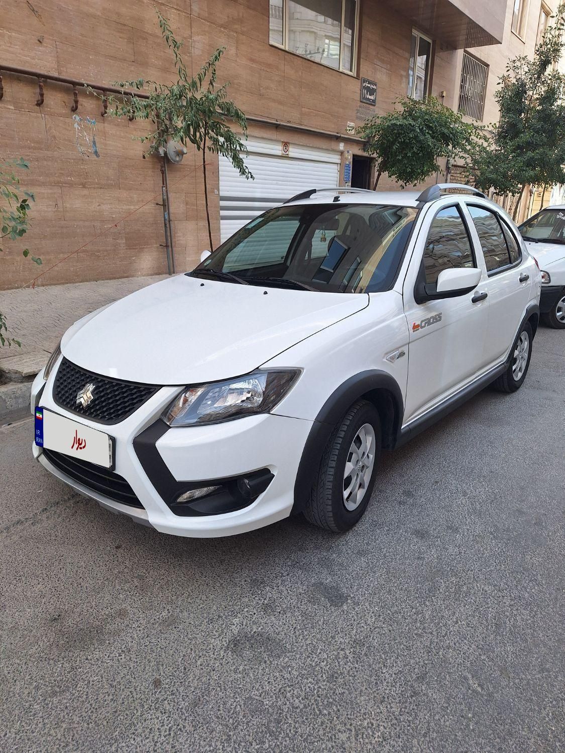 خودرو کوییک، S آگهی ann_18884723