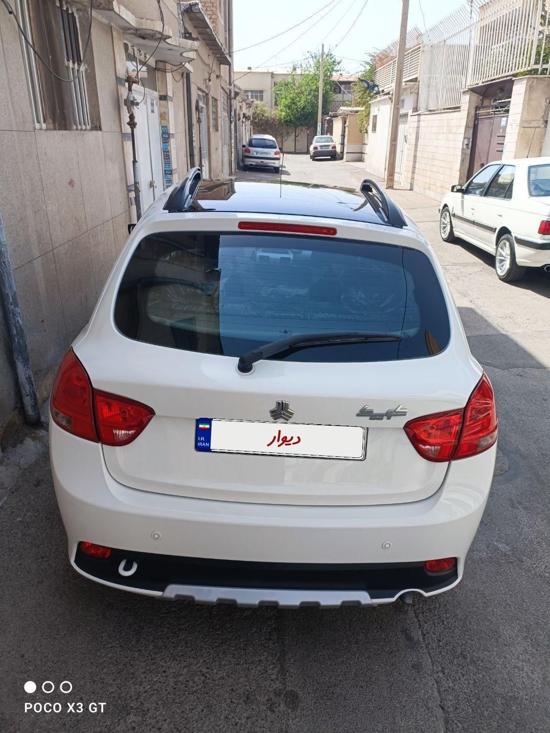 خودرو کوییک، R آگهی ann_18885520