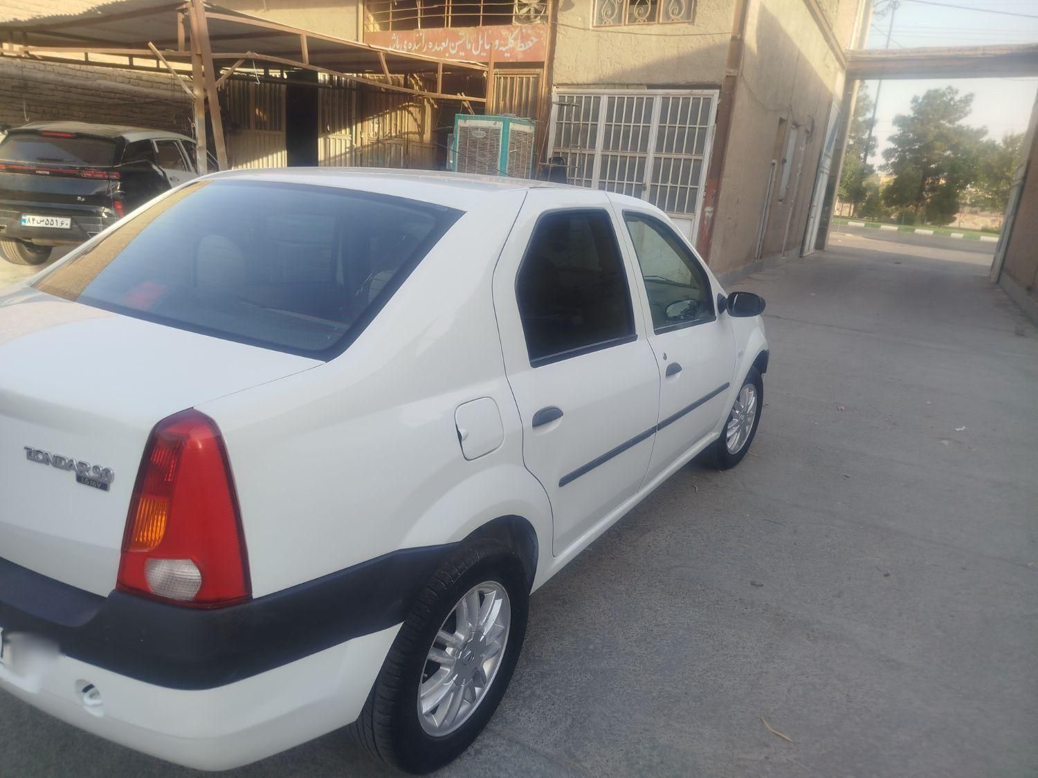 رنو تندر 90 E2 - 1396