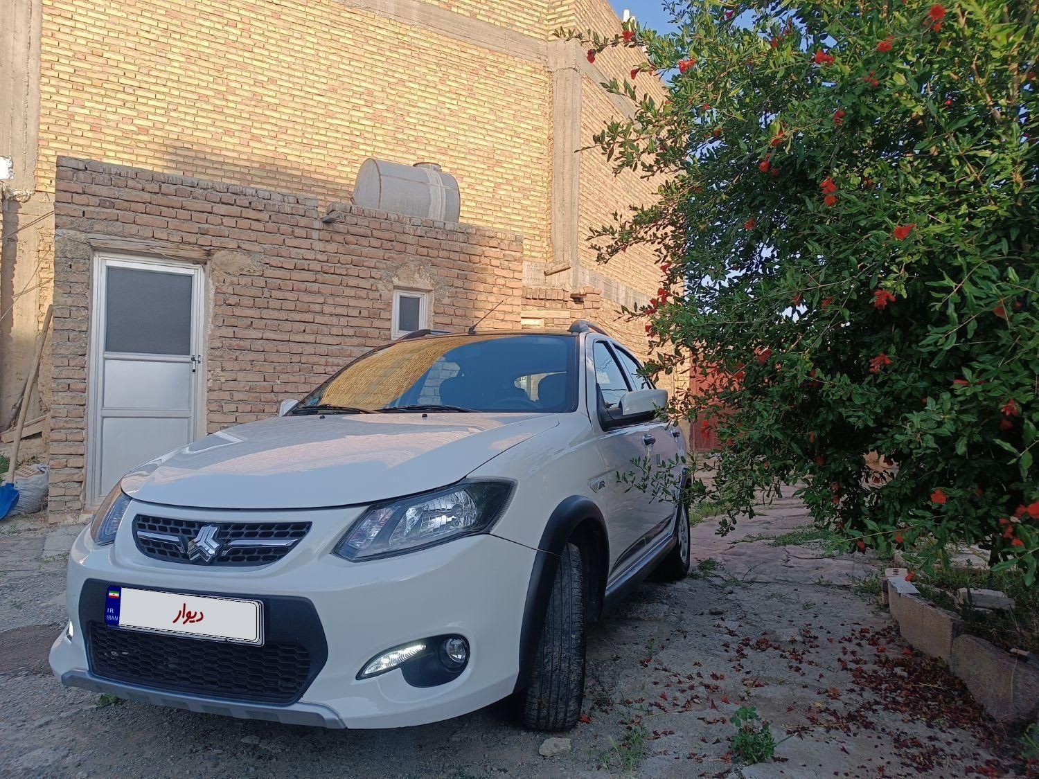 کوییک R دنده‌ای - 1402