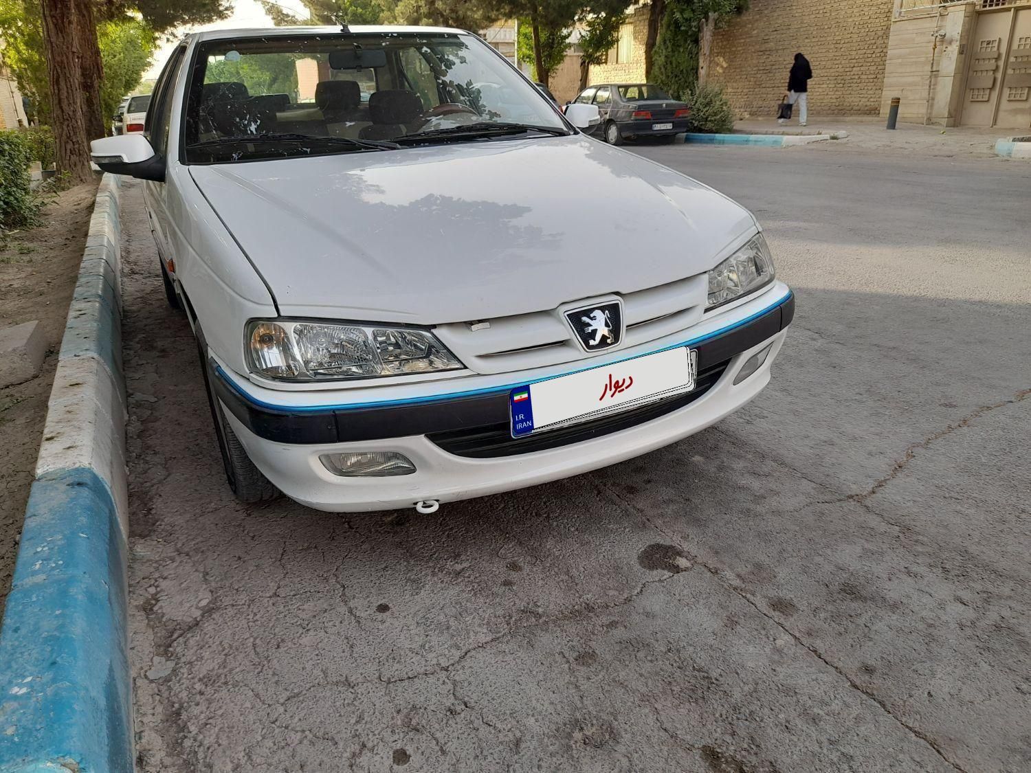 پژو پارس سال - 1393