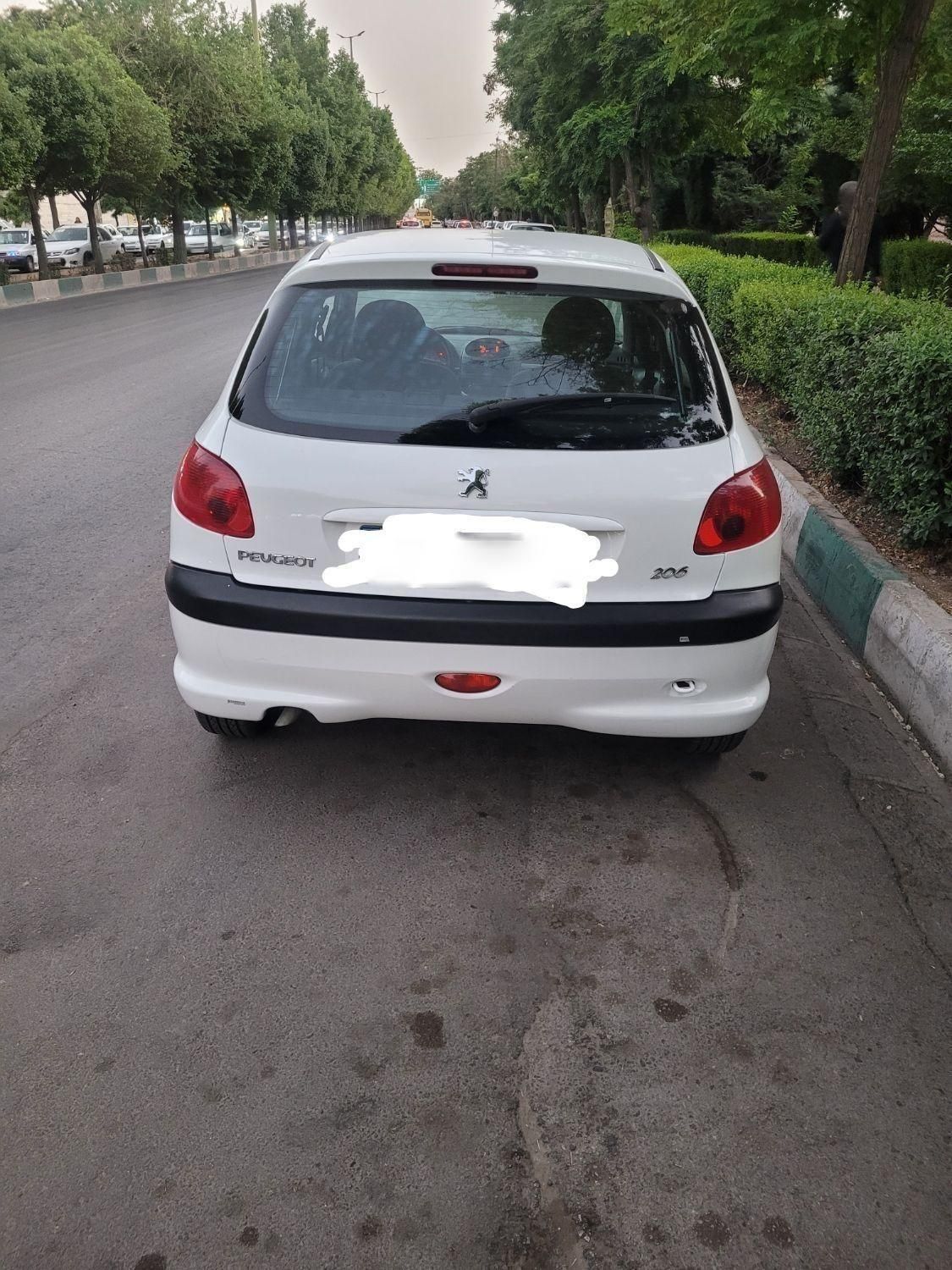 خودرو پژو، 206 آگهی ann_18892962
