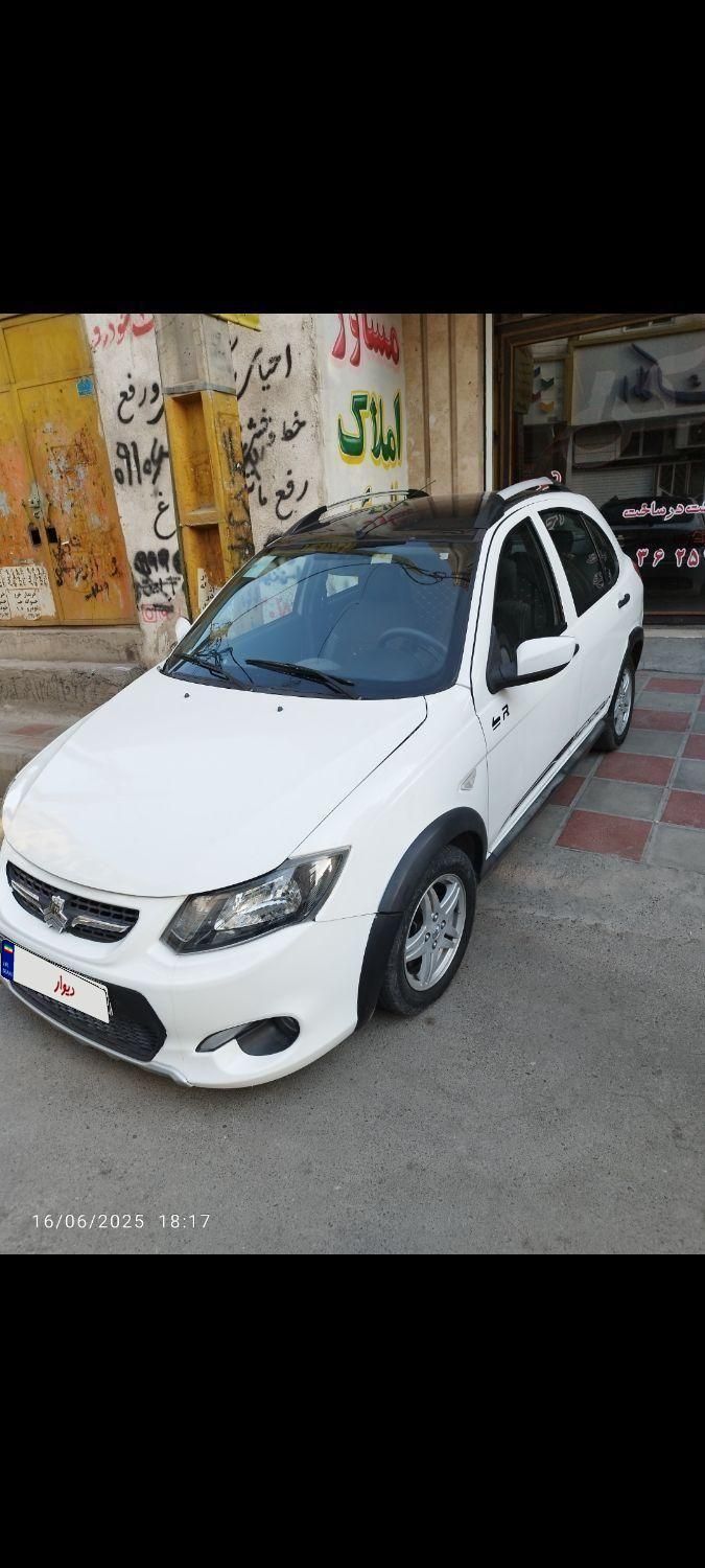 خودرو کوییک، R آگهی ann_18894099